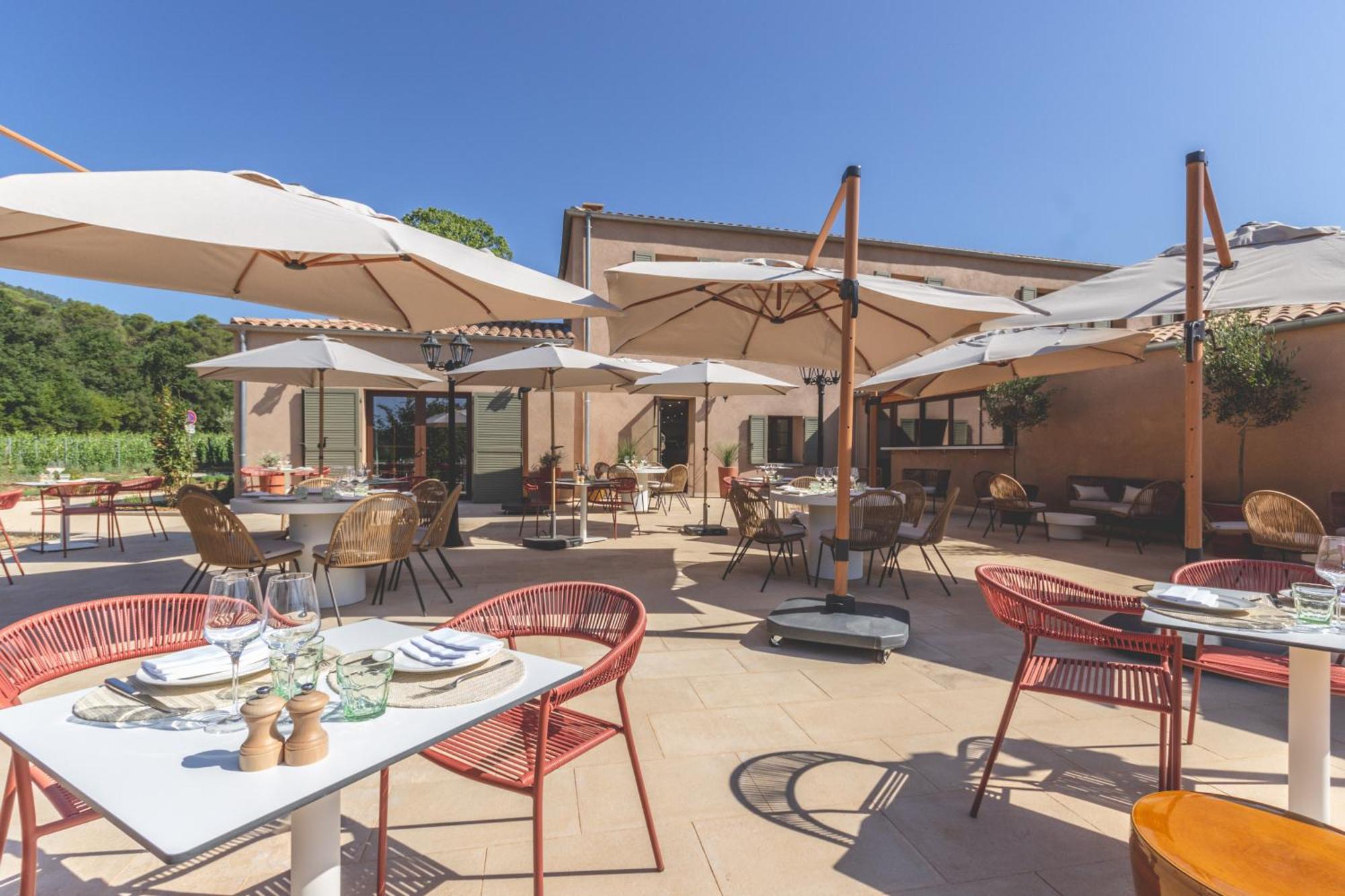 Le Baguier Hotel La Roquebrussanne Екстериор снимка